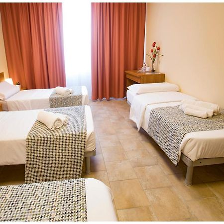 Hotel Santa Teresa House Verona Esterno foto