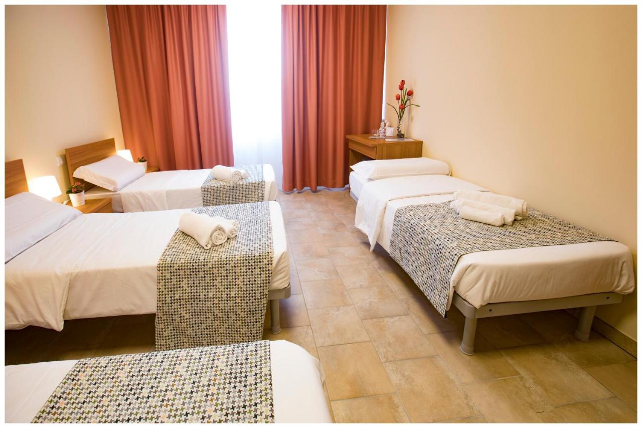 Hotel Santa Teresa House Verona Esterno foto